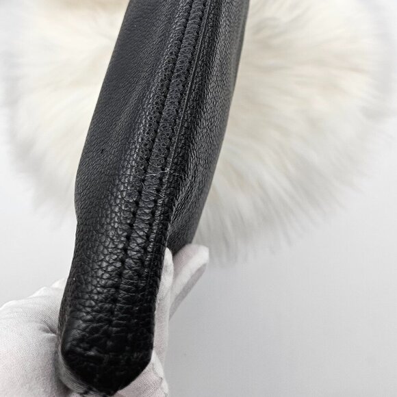 Gucci  Black Leather Portfolio Clutch - Picture 12 of 17